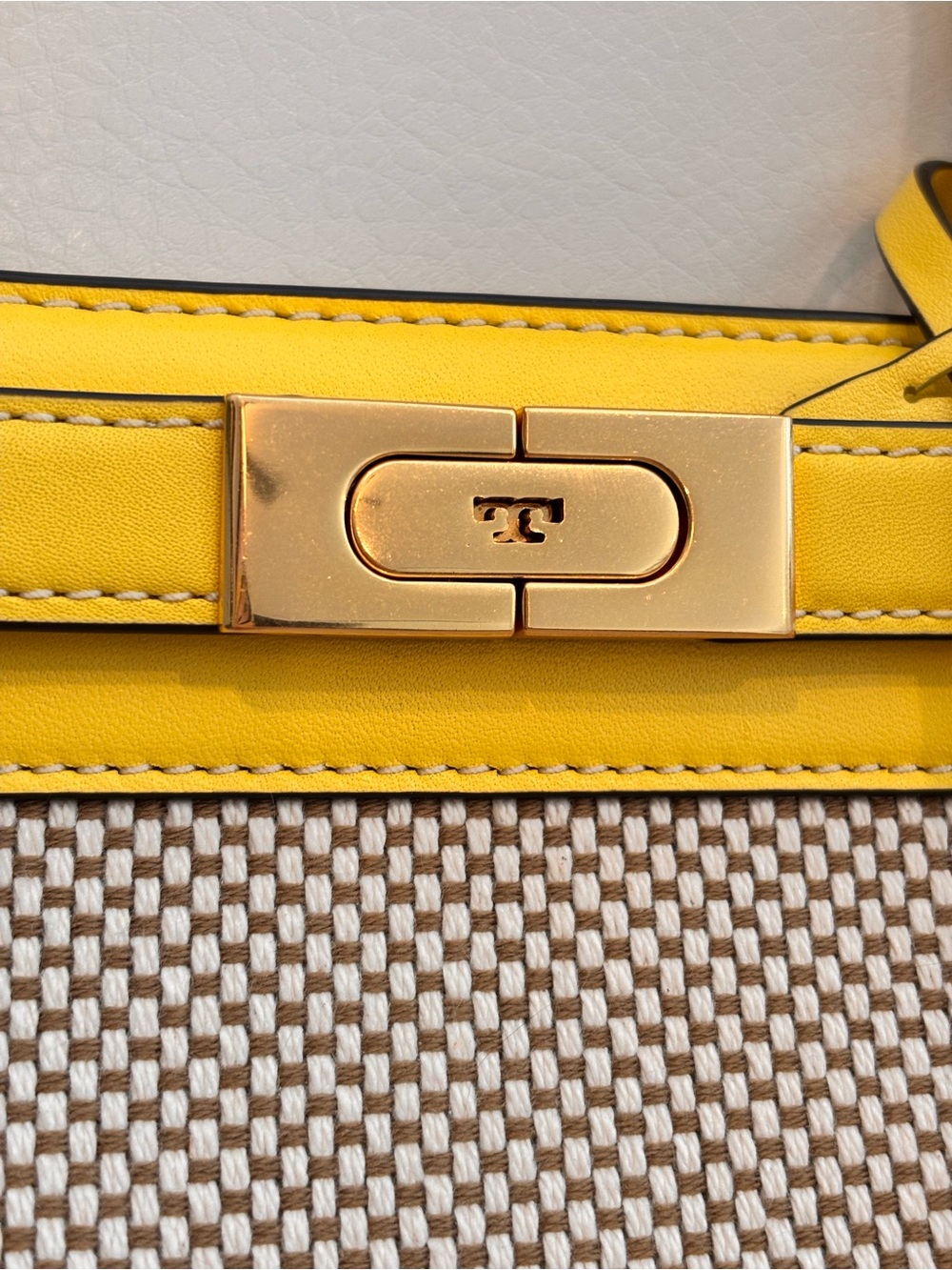 TORY BURCH Yellow Petite Lee Radziwill Woven Mini Bag NWOT - Picture 3 of 16